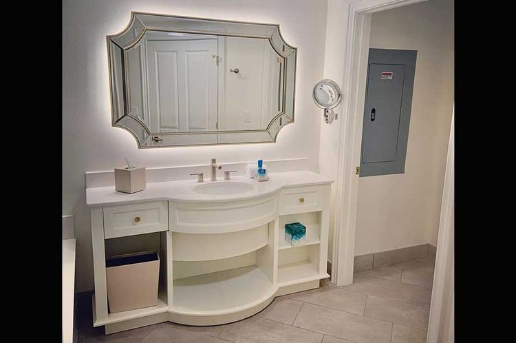 Saratoga Springs Bathroom